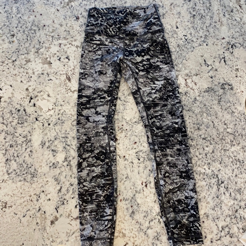 Lululemon leggings